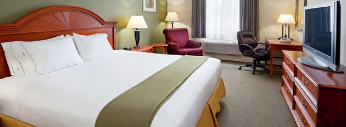 Holiday Inn Express & Suites